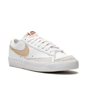 NIKE Blazer lows ‘77
